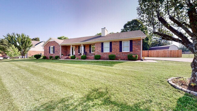 Foto del edificio - GORGEOUS 3BR/2BR in Murfreesboro!