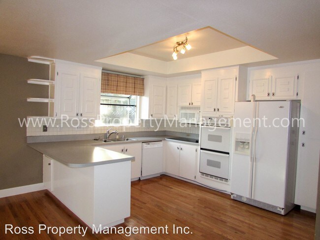 Building Photo - 6208 Garner Ct