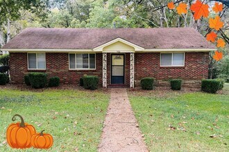 Building Photo - 320 Green Ridge Rd