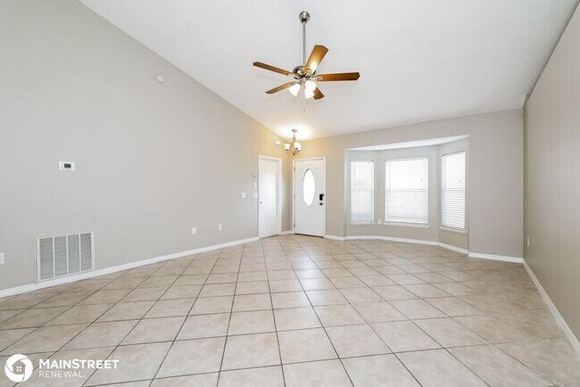 Building Photo - 719 VERSAILLES, KISSIMMEE, FL 34759