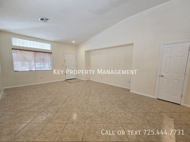Building Photo - 9726 Tomorrow Ct