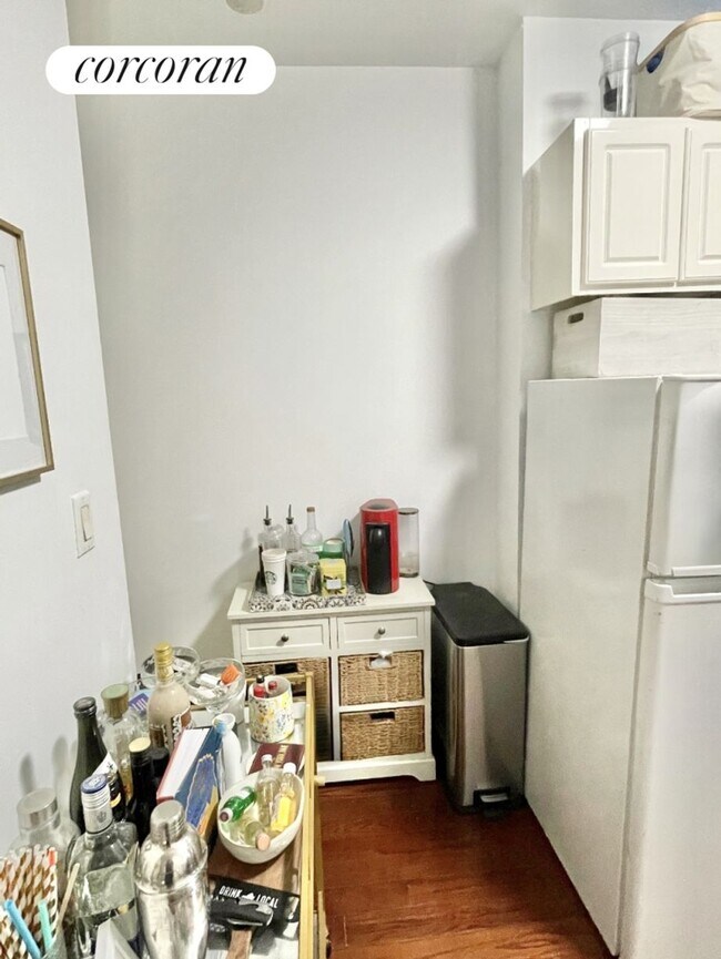 Foto del edificio - 413 E 70th St
