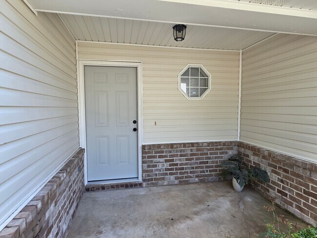 Foto del edificio - Townhome in Villages at Towne Park