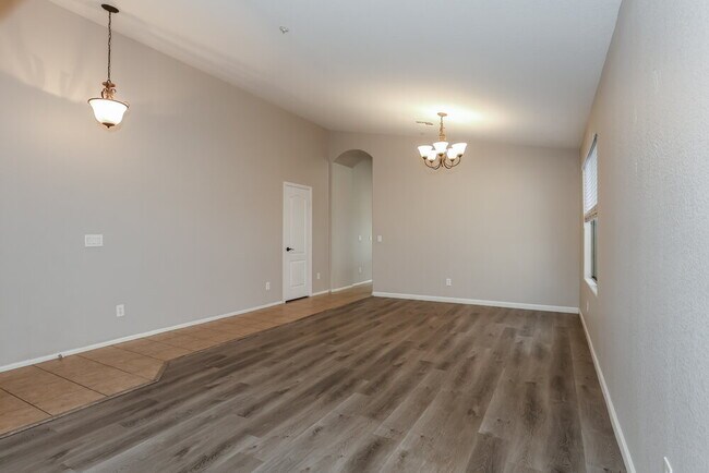 Foto del edificio - 8026 S 48th Dr