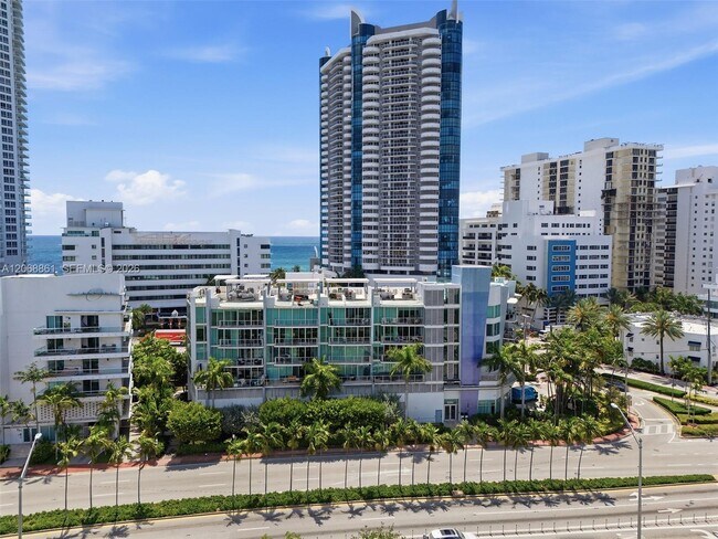 Foto del edificio - 6305 Indian Creek Dr