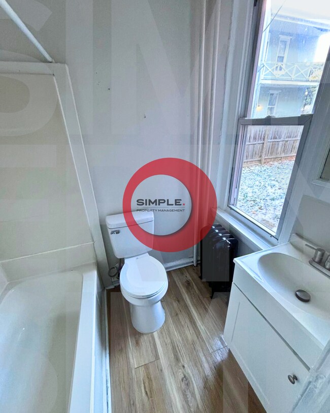 Photo - 113-115 North 4th Street Apartment