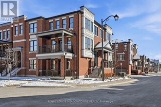 Building Photo - 975 Whitlock Ave