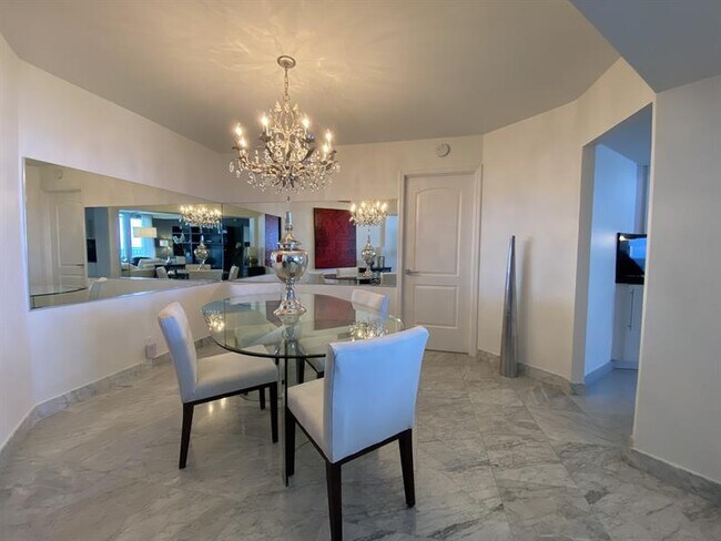 Foto del edificio - 1340 S Ocean Blvd