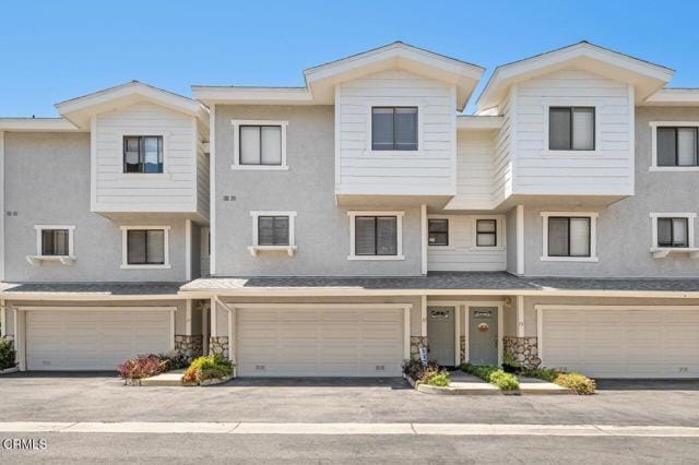 Primary Photo - 4455 Rockland Pl