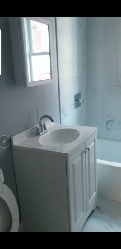 Building Photo - 175 Babcock St