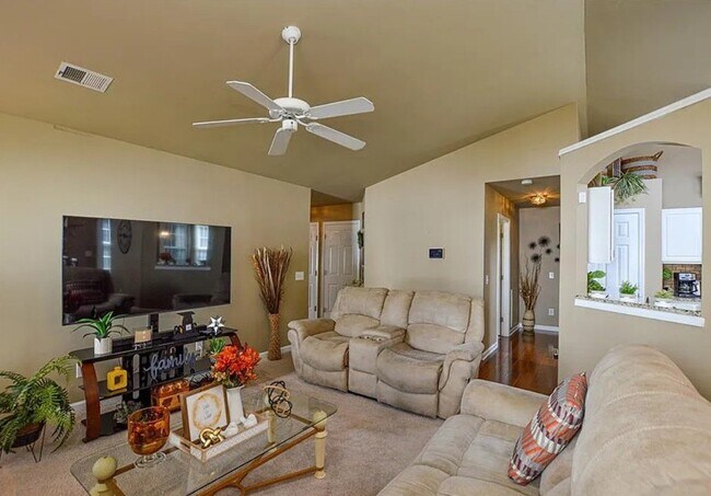 Foto del edificio - 3339 Cherrybrook Dr