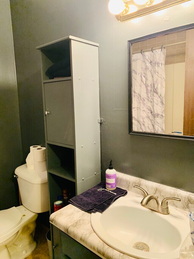 Foto del edificio - 5195 Cline Rd