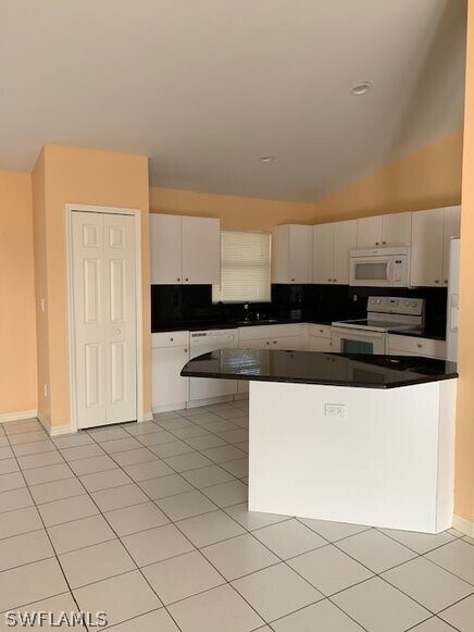 Foto del edificio - 3800 SW 19th Ave