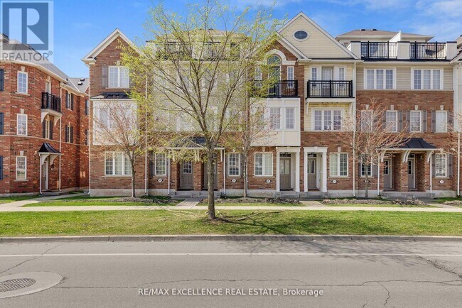 Building Photo - 2614-2614 Dashwood Dr