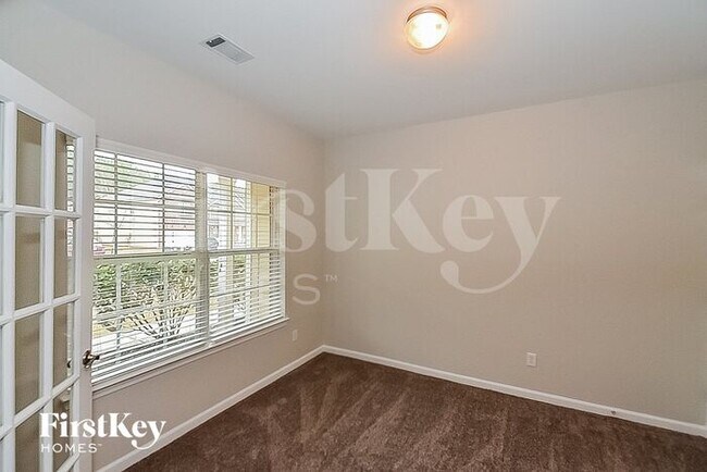 Building Photo - 5761 Harrier Ln