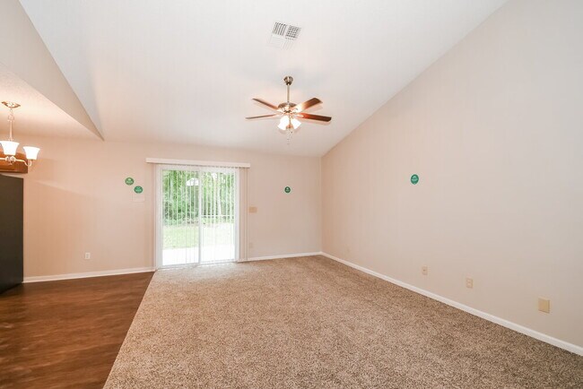 Building Photo - 479 Moby Dick Dr N
