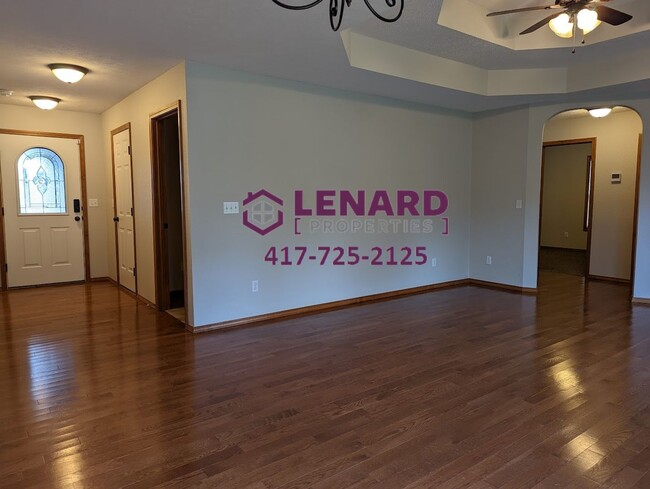 Foto del edificio - Spacious 3 Bedroom Home Ready for Move In!