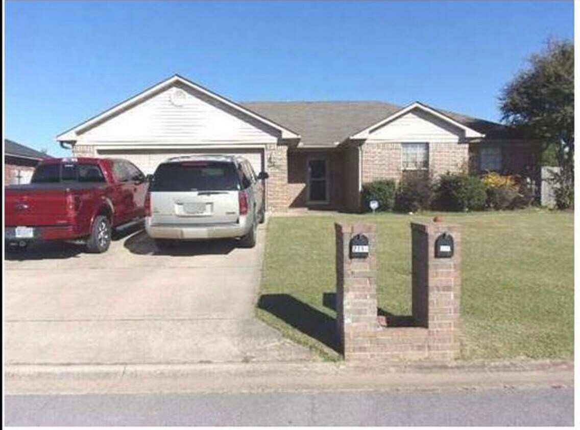 2710 Makenzie Dr, Conway, AR 72034 House Rental in Conway, AR