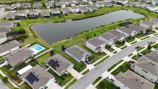 Foto del edificio - 5672 Woodland Sage Dr