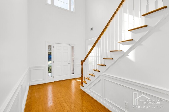 Foto del edificio - 1952 Barrett Knoll Ct NW