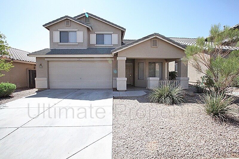 Foto principal - 12421 W Denton Ave