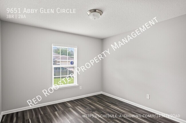 Foto del edificio - Mandarin House for Rent, 3 bedroom, Pet Fr...