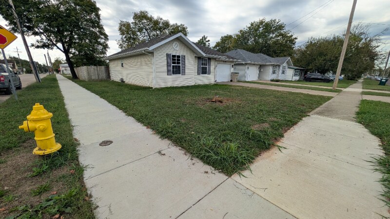 Foto principal - 2302 W Olive St