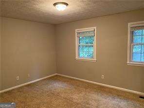 Foto del edificio - 575 Wedgewood Dr