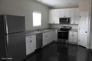 Building Photo - 964 Full House Ln