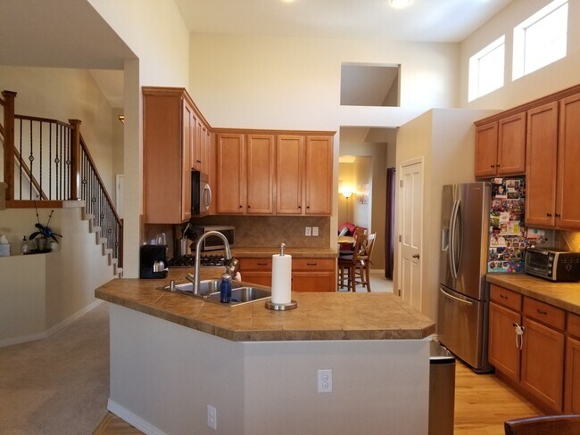 Photo - Amazing Tallyn's Reach Home