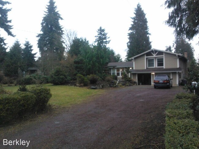 Building Photo - 4 br, 2.5 bath House - 31006 44th Ave S