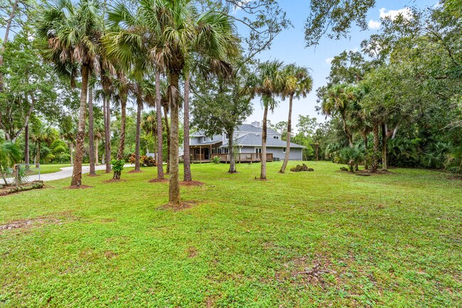 Building Photo - 12151 Old Indiantown Rd