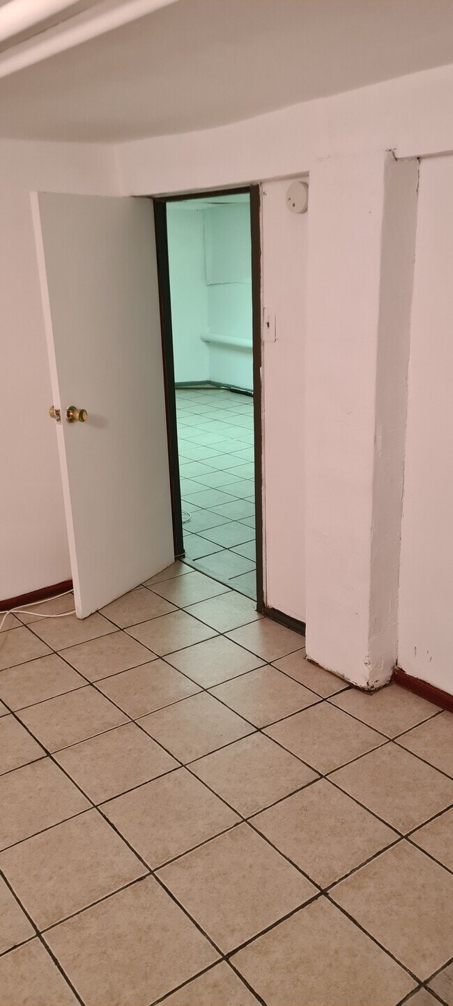 Foto del edificio - 167 Garfield Ave