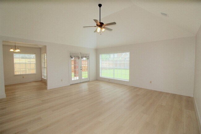 Building Photo - 1519 S Medio River Cir