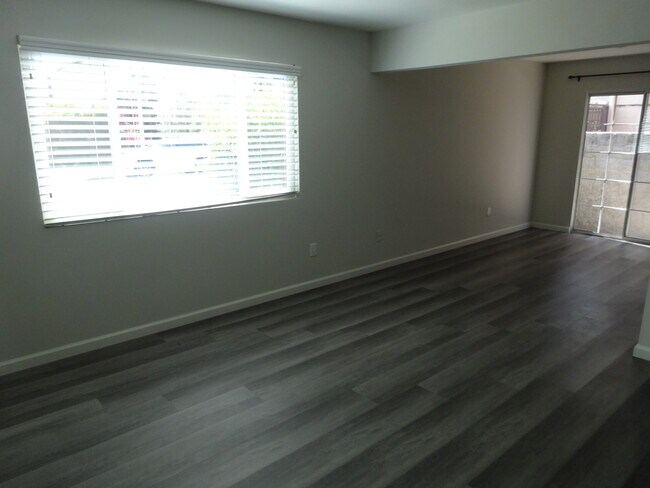 Foto del edificio - 1748 S Westgate Ave