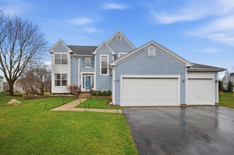 Building Photo - 512 Normandy Ln