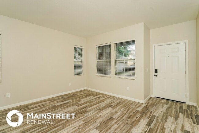 Foto del edificio - 11954 W Belmont Dr