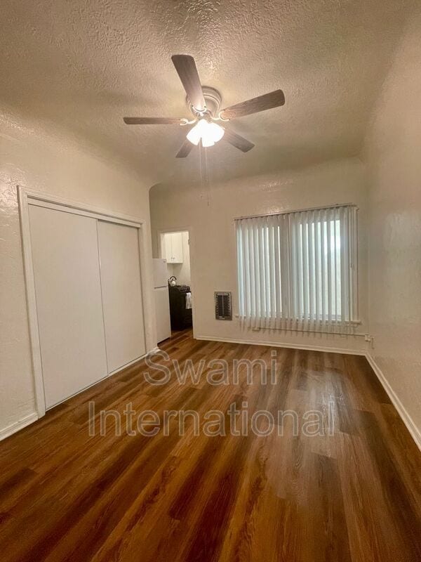 Building Photo - 521 N Avalon Blvd