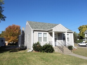 Building Photo - 1749 N D St