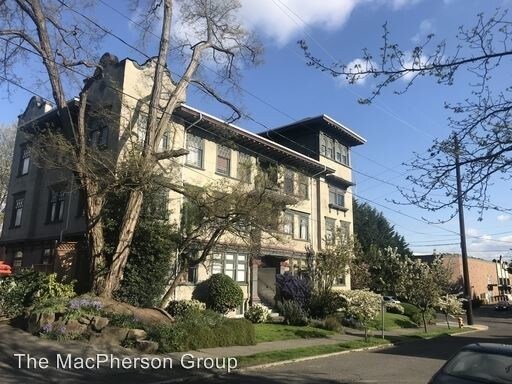 Foto principal - 302 Malden Ave E