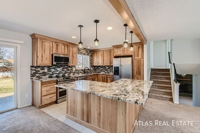 Foto del edificio - 7105 Gershwin Ct