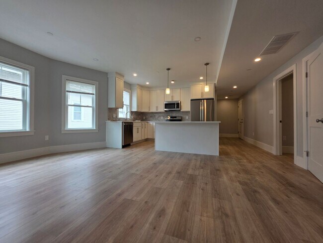Photo - 12 Holton St. Apartment