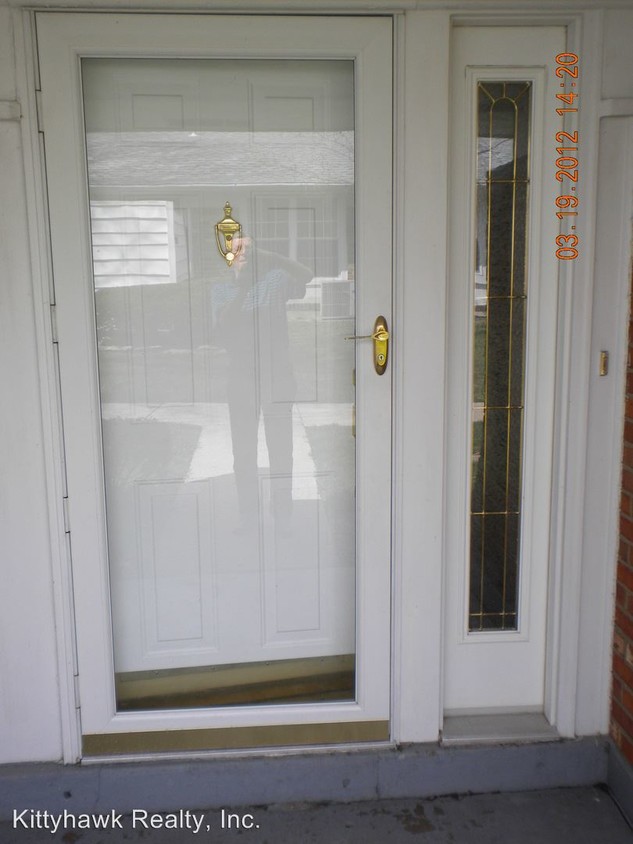 Foto principal - 5840 Troy Villa Blvd