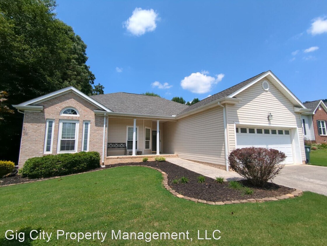 Primary Photo - 3 br, 2 bath House - 8597 Flowerdale Dr