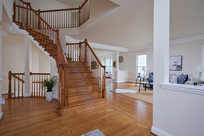 Foto del edificio - 10607 Farmbrooke Ln