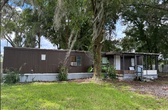 Building Photo - 1025 W Socrum Loop Rd