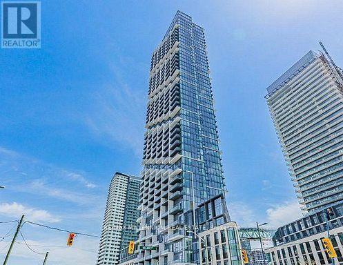 Photo principale - 1000 Portage Pkwy