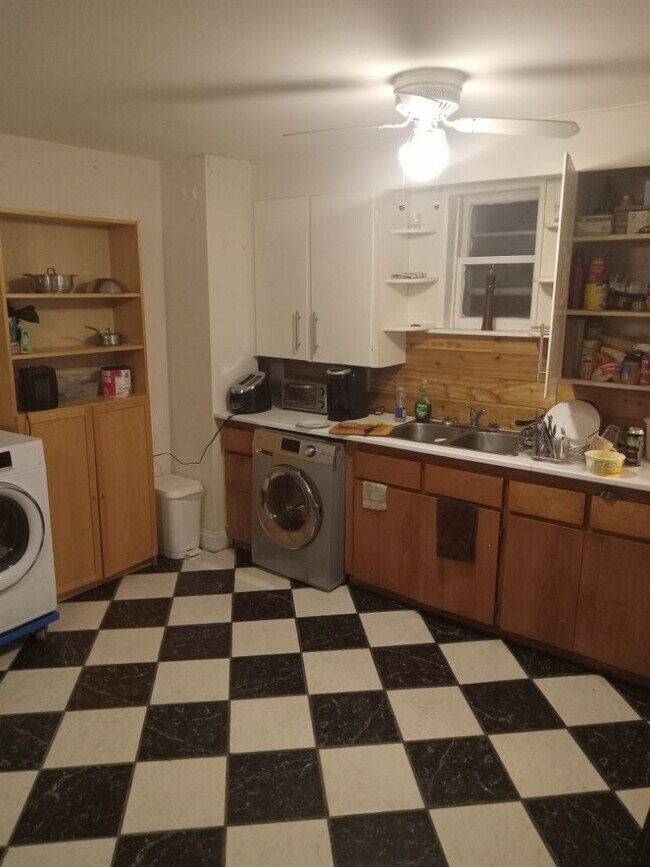Photo du bâtiment - 432 1/2 Preston St