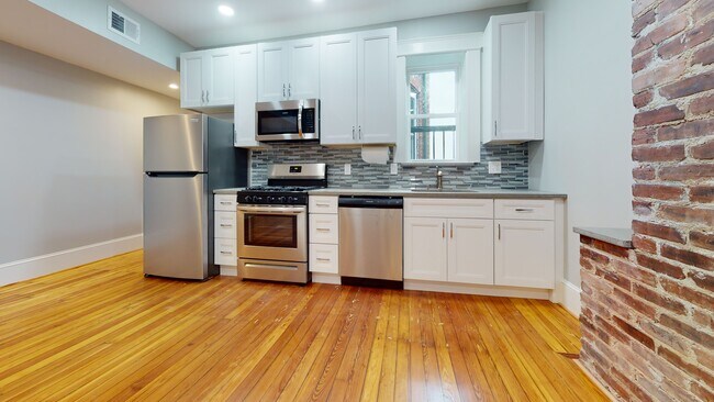 Brand new kitchen - 2742 Saint Paul St