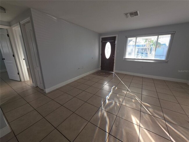 Building Photo - 1344 Wickham Ln